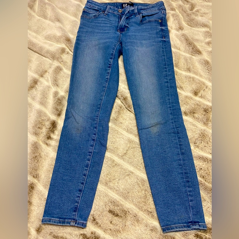 GAP Women’s Universal Denim Legging